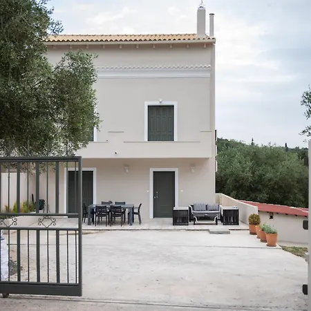 Gouvia Olive Tree House Poulades